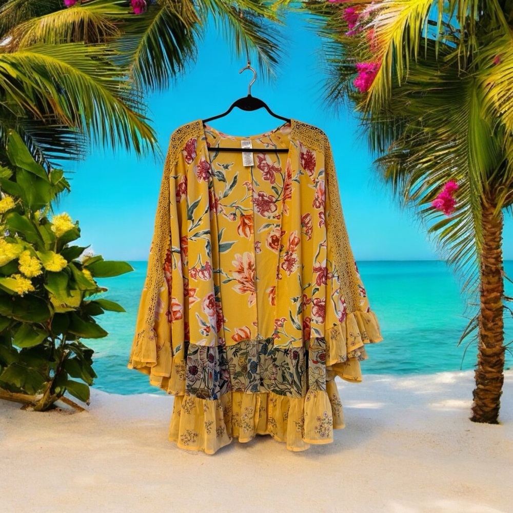 Time and Tru Yellow Floral Print Ruana Cover-Up with Ruffles